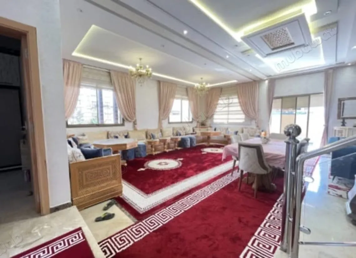 Villa à vendre à Secteur Agdal - مراكش