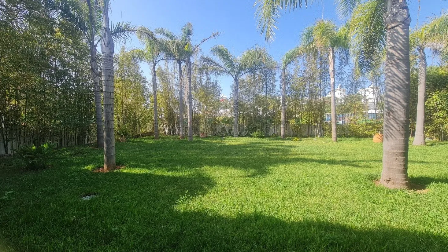 Splendide villa en vente très bien située à Skhirat - الصخيرات (2)