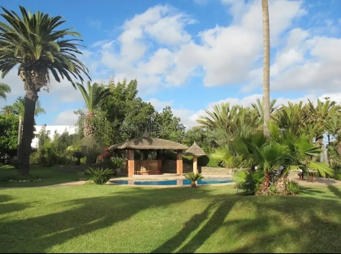STOP AFFAIRE. Somptueuse villa avec Lac, piscine et vue sur... - بوزنيقة