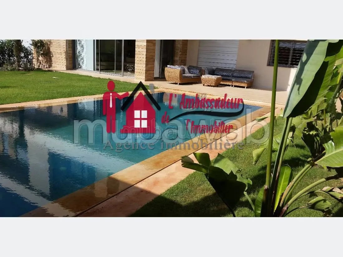 Villa Ultra Moderne de 781 m² à ANFA SUPERIEURE - الدار البيضاء