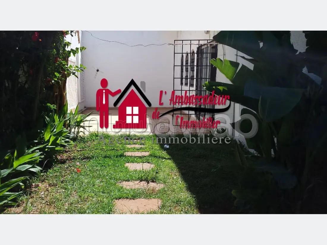 Villa de 590 m2 à PARANFA - الدار البيضاء (2)