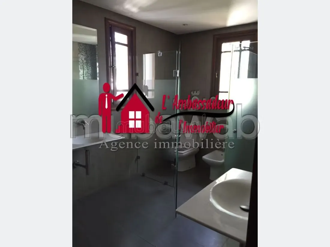 Villa de 580 m2 à Longchamps - الدار البيضاء (2)
