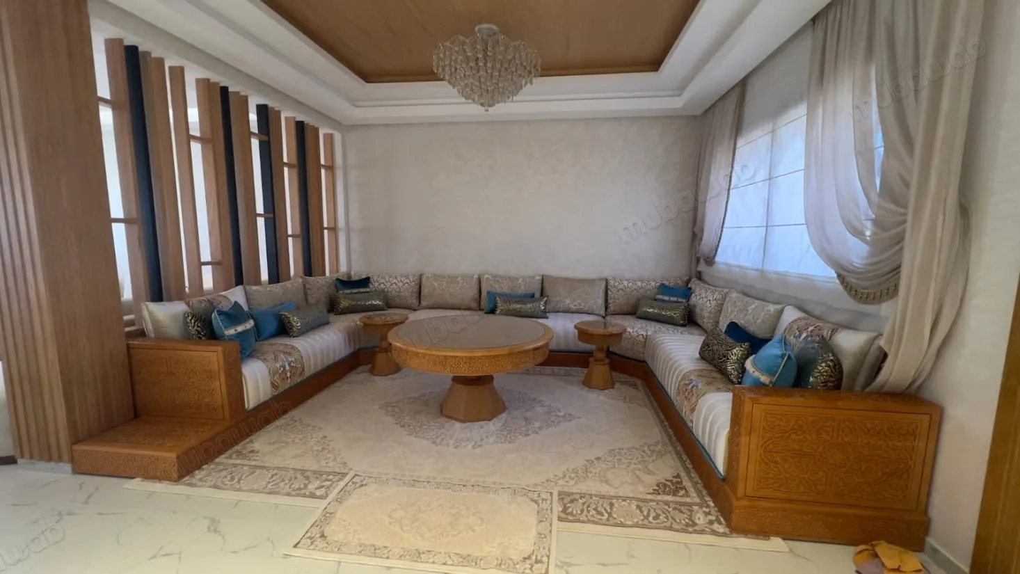 Villa Meublée avec Piscine à Vendre – Chrifia - مراكش (3)