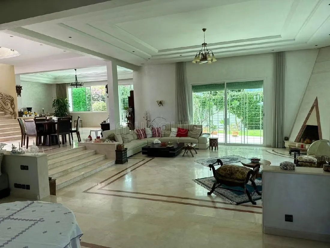 A vendre tres belle villa 526m2 Mandarona Zenith - الدار البيضاء