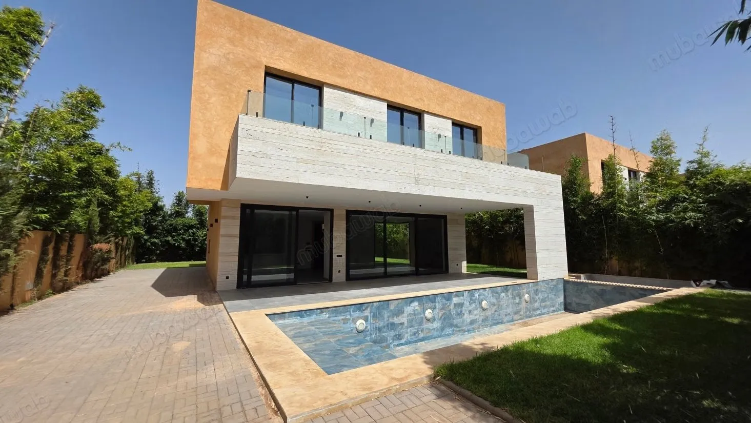 Appartement en vente à Route de l'Ourika. Superficie 260 m²... - مراكش