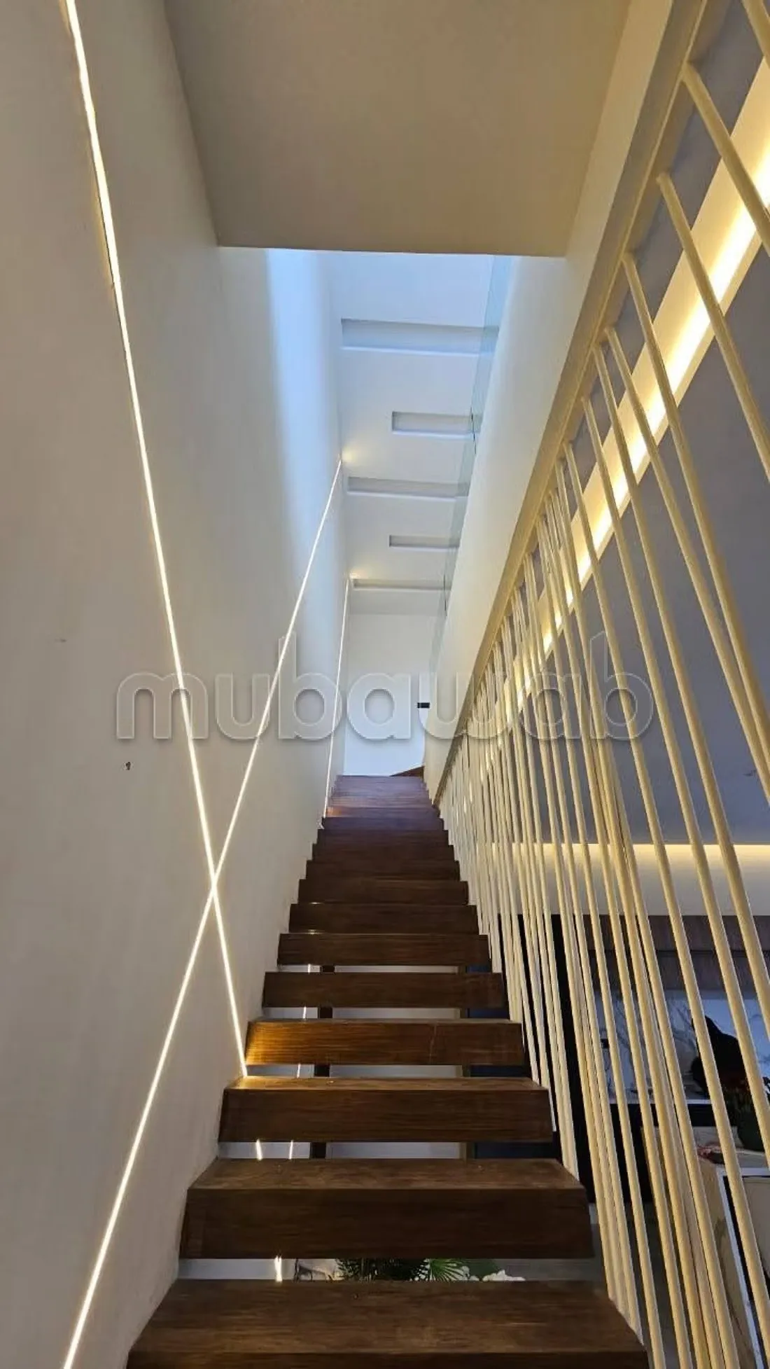 Villa meublée à vendre sur le golf - مراكش (2)