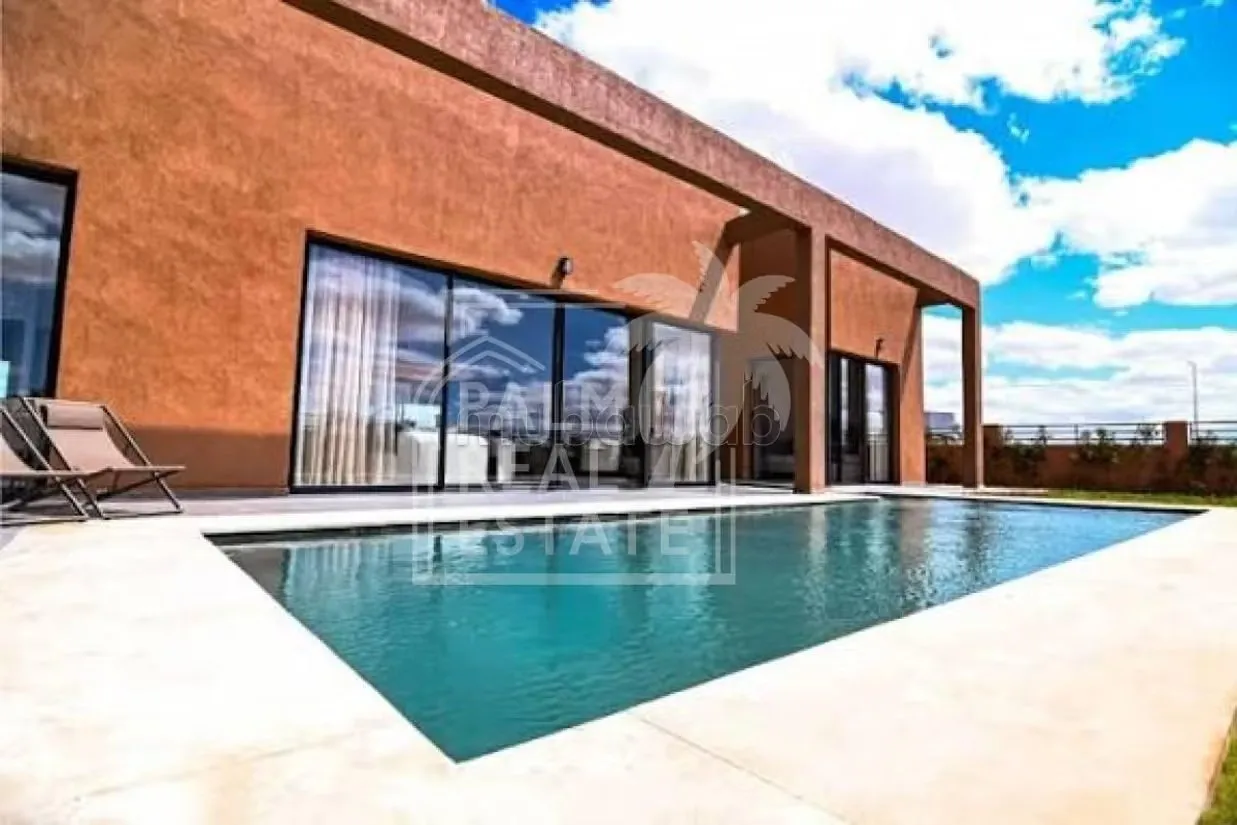 A vendre villa plein sur la route dAMEZMIZ - مراكش (2)