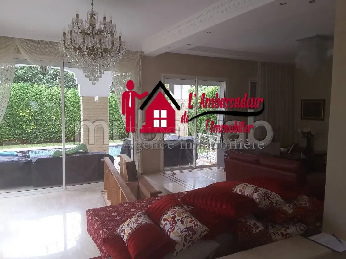 Villa Moderne de 993 m2 avec Vue Mer à ANFA - الدار البيضاء (3)