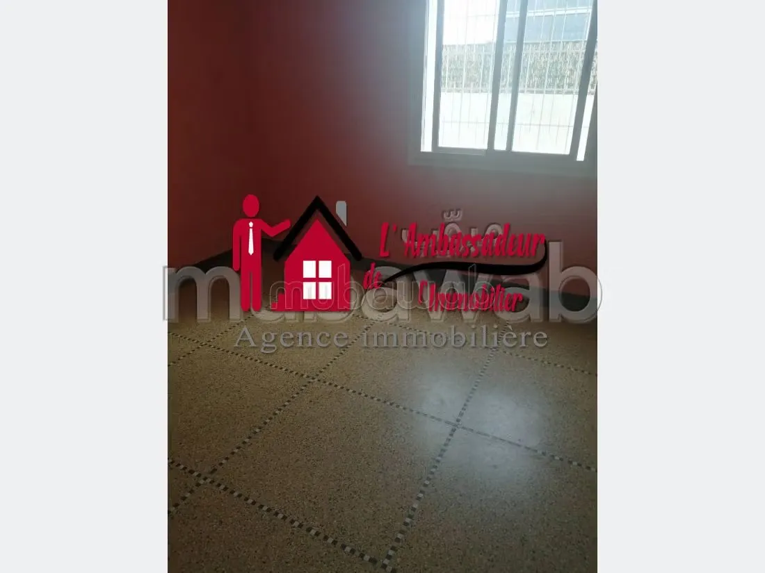 Villa de 375 m2 à CIL - الدار البيضاء (3)