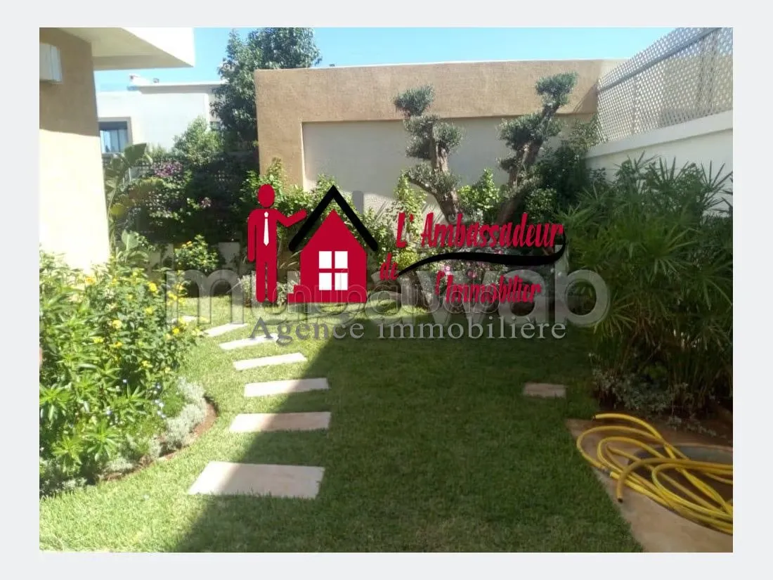 Villa de 593m² à el manar bonne affaire - الدار البيضاء (2)