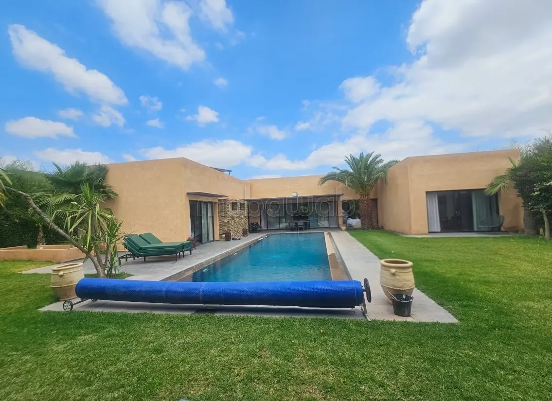 Magnifique villa à vendre à Route de l'Ourika. 4 chambres. M... - مراكش