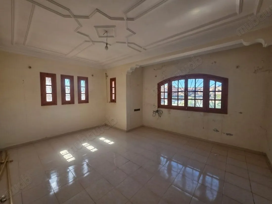 Magnifique villa à vendre à Amerchich.
Superficie 356 m² - مراكش