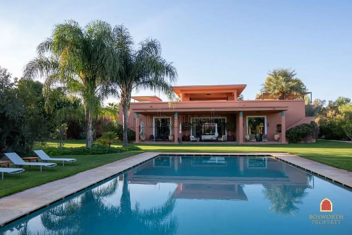 Incroyable villa Art Déco à vendre à Marrakech - مراكش