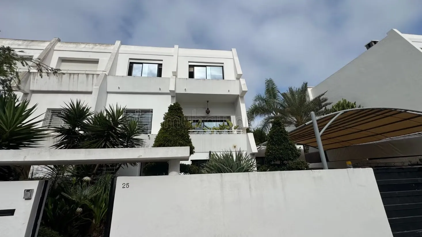Villa de haut standing à vendre à Ain Diab Paranfa Extension... - الدار البيضاء