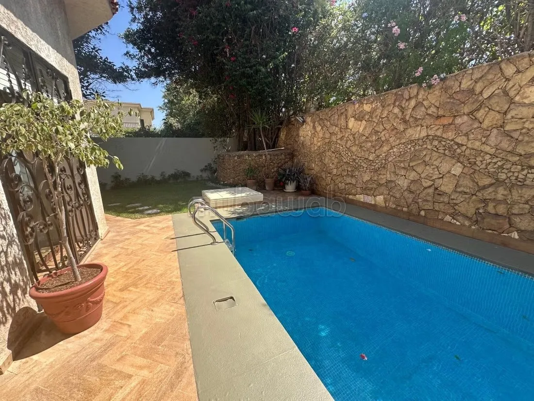 Villa de haut standing à vendre à Californie. 3 pièces. Bell... - الدار البيضاء