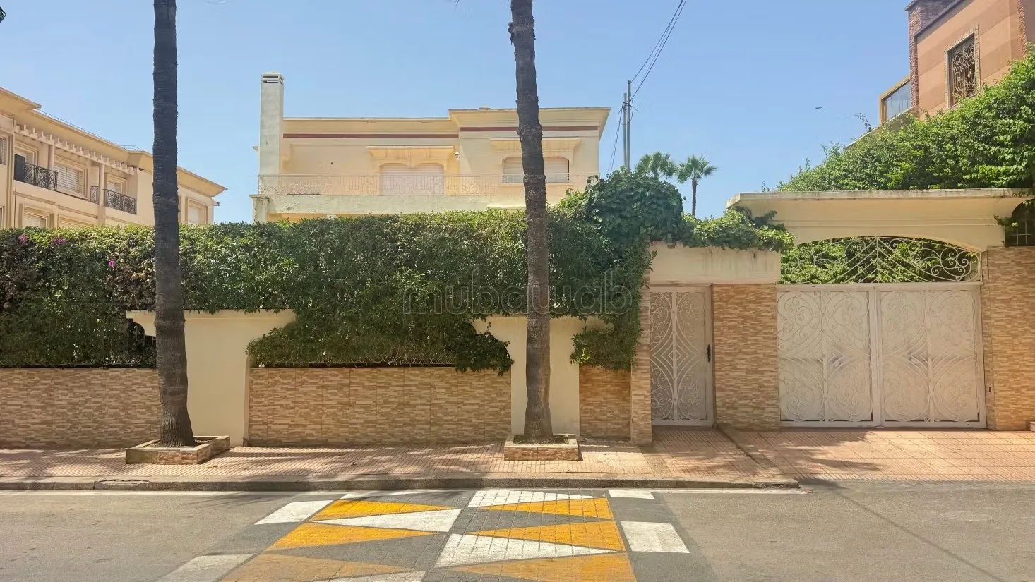 Somptueuse villa à vendre à Californie. 
Superficie 900 m²... - الدار البيضاء