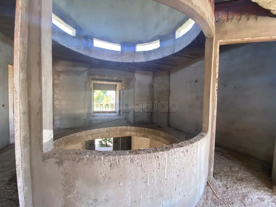 Splendide villa semi finie à vendre à Dar Bouazza. Superfici... - دار بوعزة (3)