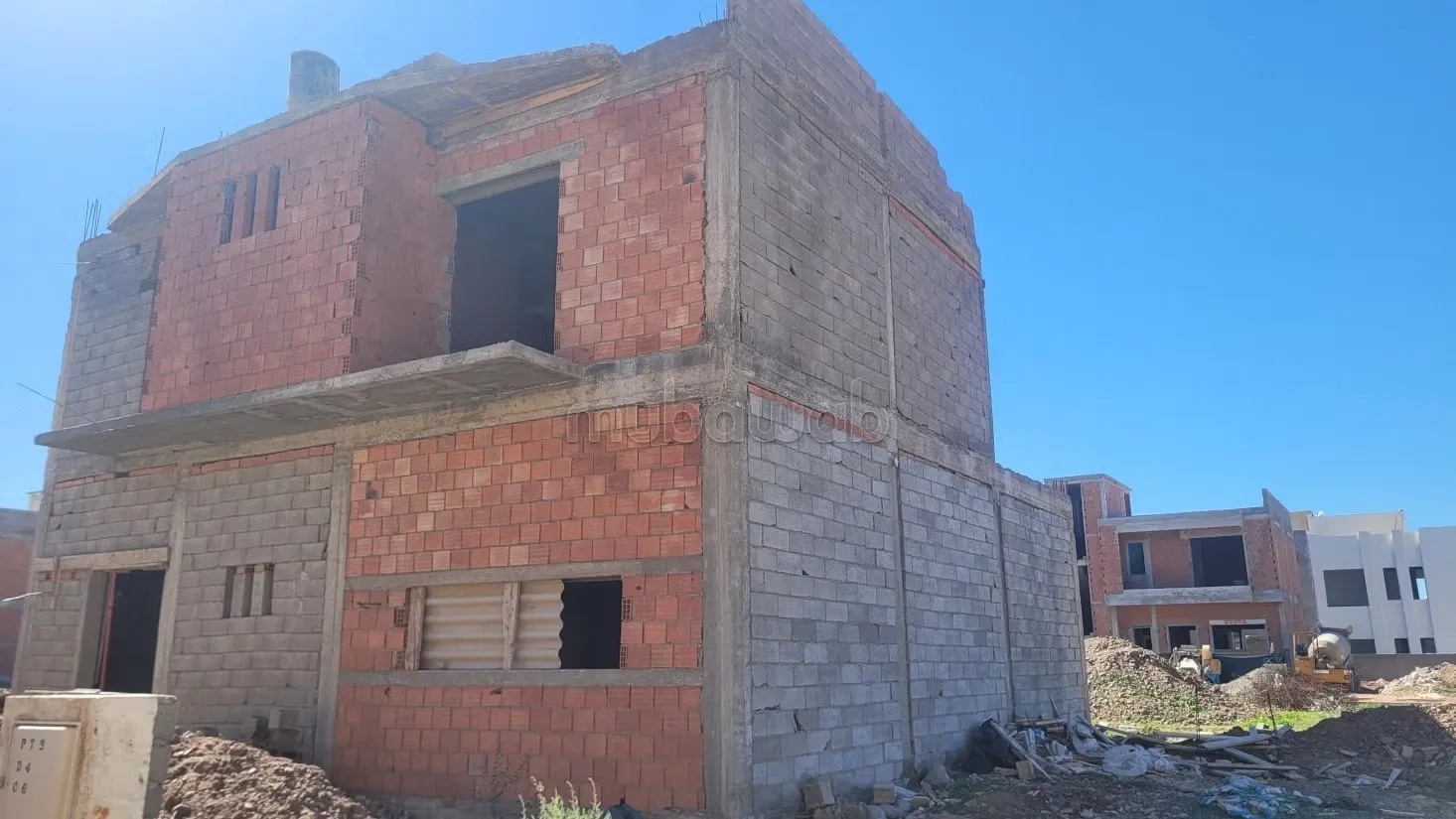 Villa semi finie à fort potentiel – Opportunité investisseur - مراكش (2)