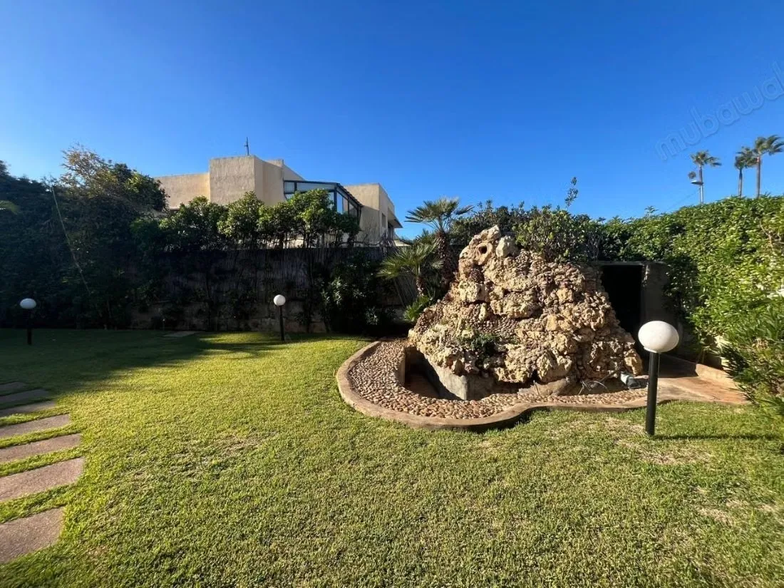 Vente villa de luxe à Anfa. 7 pièces. Porte blindée, salon m... - الدار البيضاء