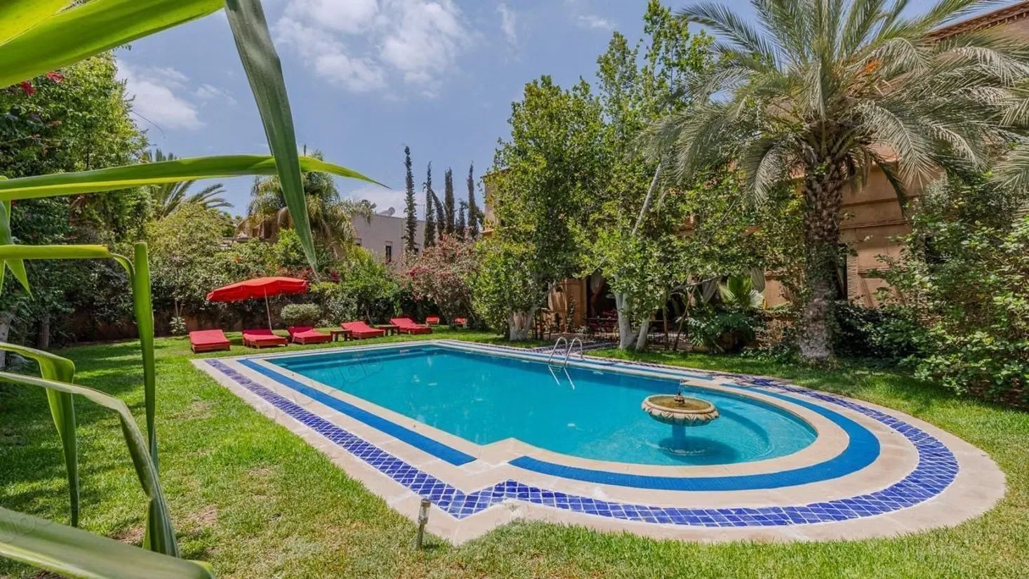 Magnifique villa à louer à Amelkis avec 6 belles chambres - مراكش