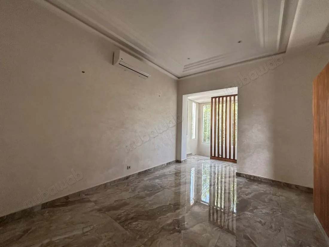 Belle villa en location à Hassan Rabat - الرباط (2)