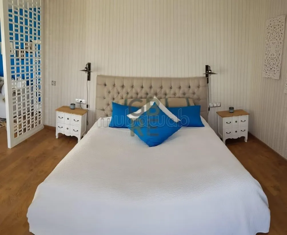 Très belle villa avec piscine en location meublée à Bassatin... - الرباط (2)