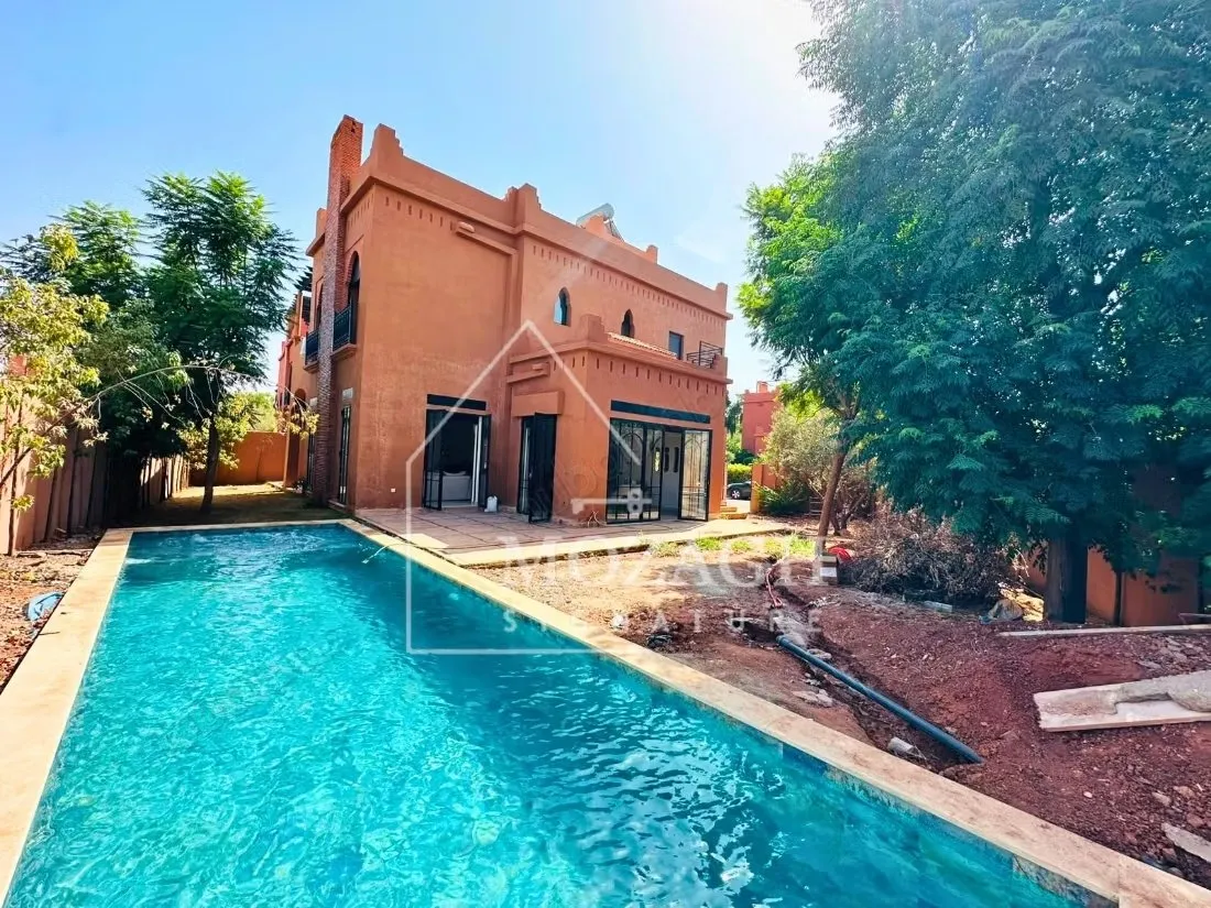 Magnifique villa 4 suites avec piscine privée - مراكش (2)
