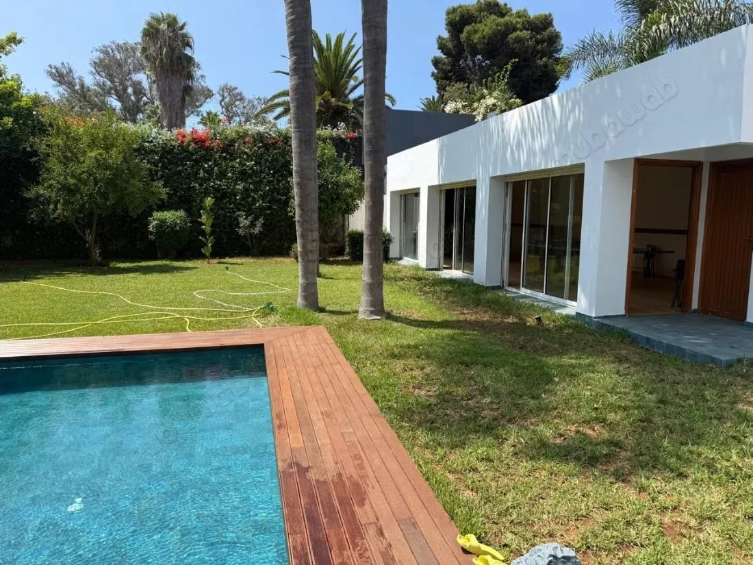 Location villa de luxe à Souissi - الرباط