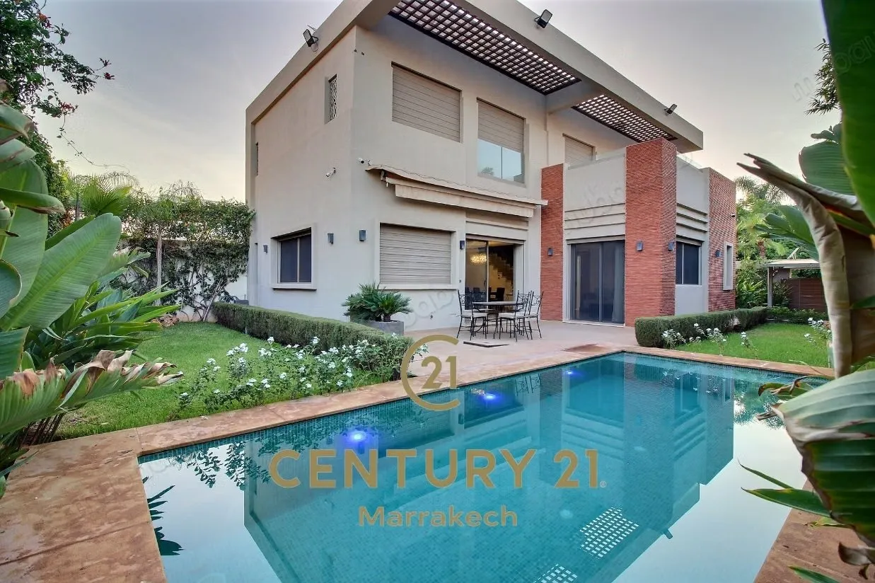 Coup de cœur: villa 3 façades piscine et jardin - مراكش