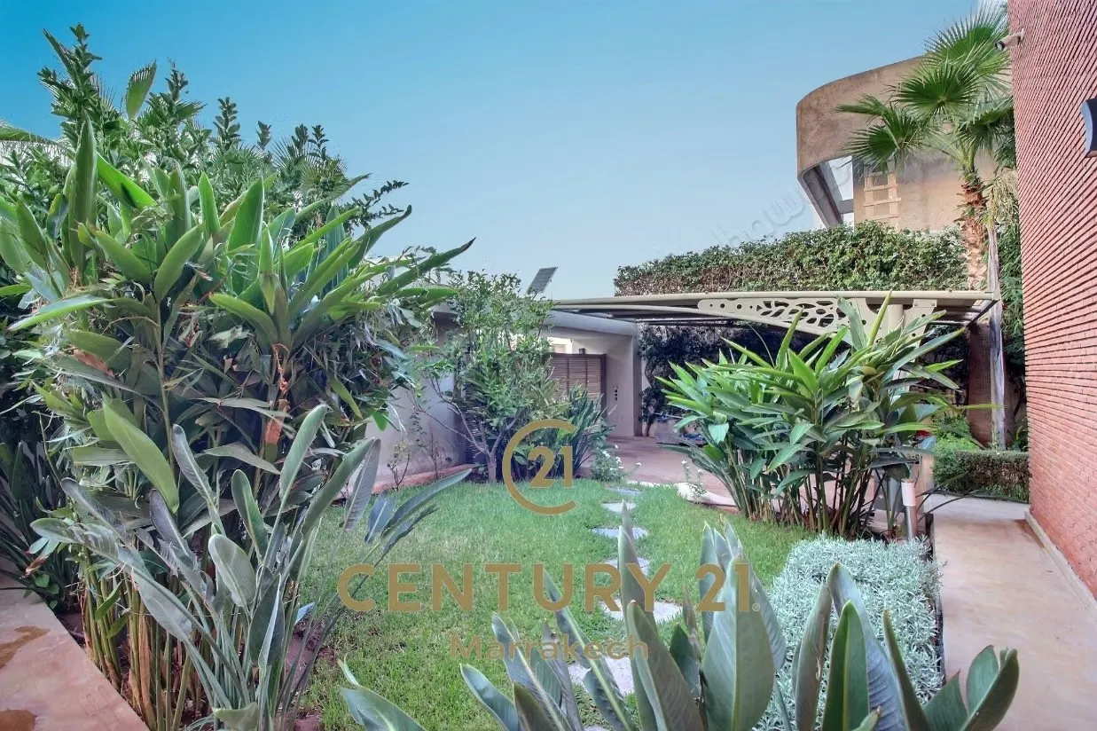 Coup de cœur: villa 3 façades piscine et jardin - مراكش (2)