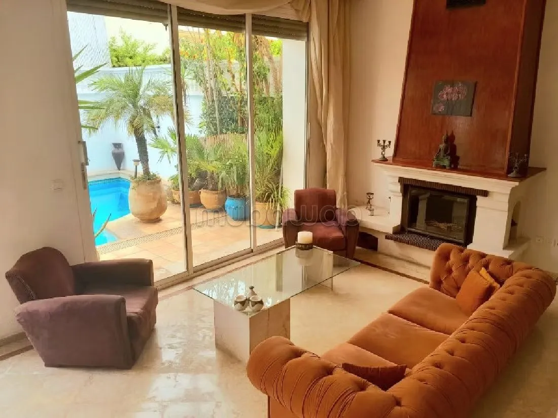 Villa à louer à AIN DIAB - الدار البيضاء (2)