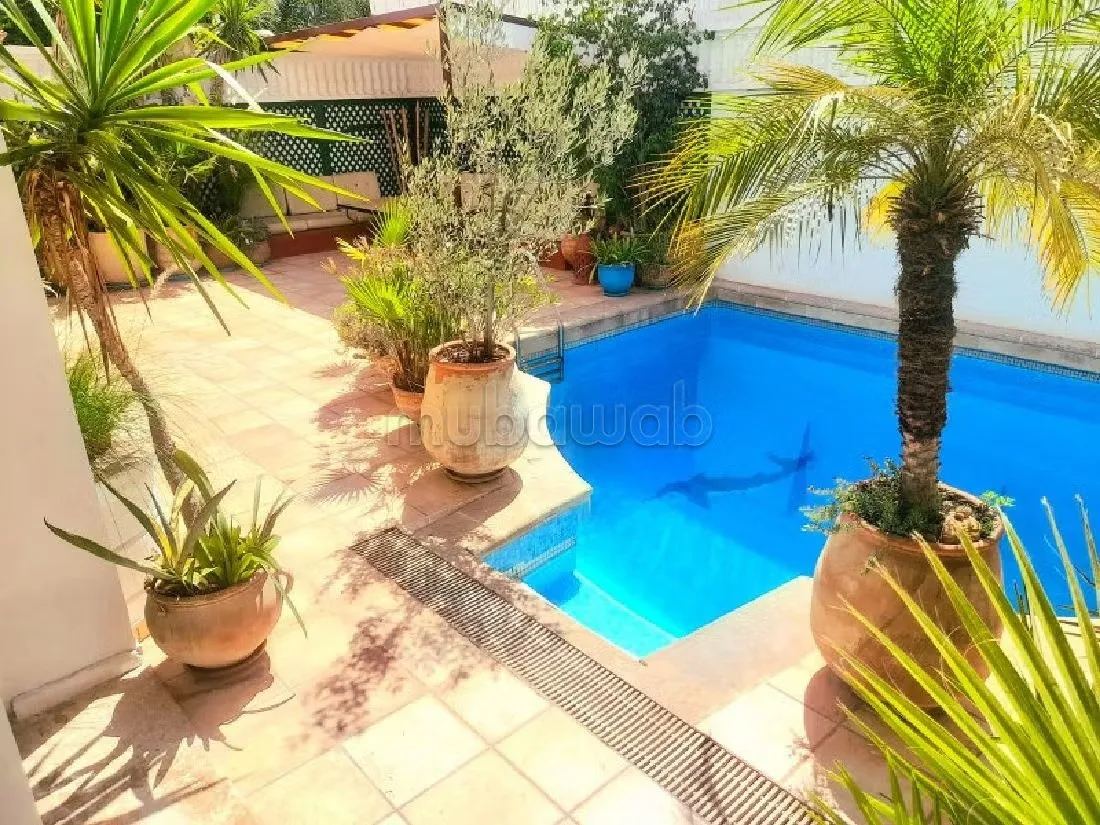 Villa à louer à AIN DIAB - الدار البيضاء