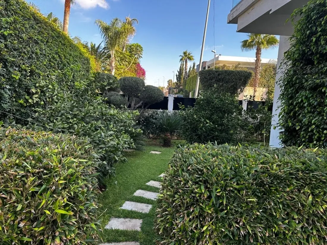 Californie – élégante villa meublée avec piscine et jardin - الدار البيضاء (3)
