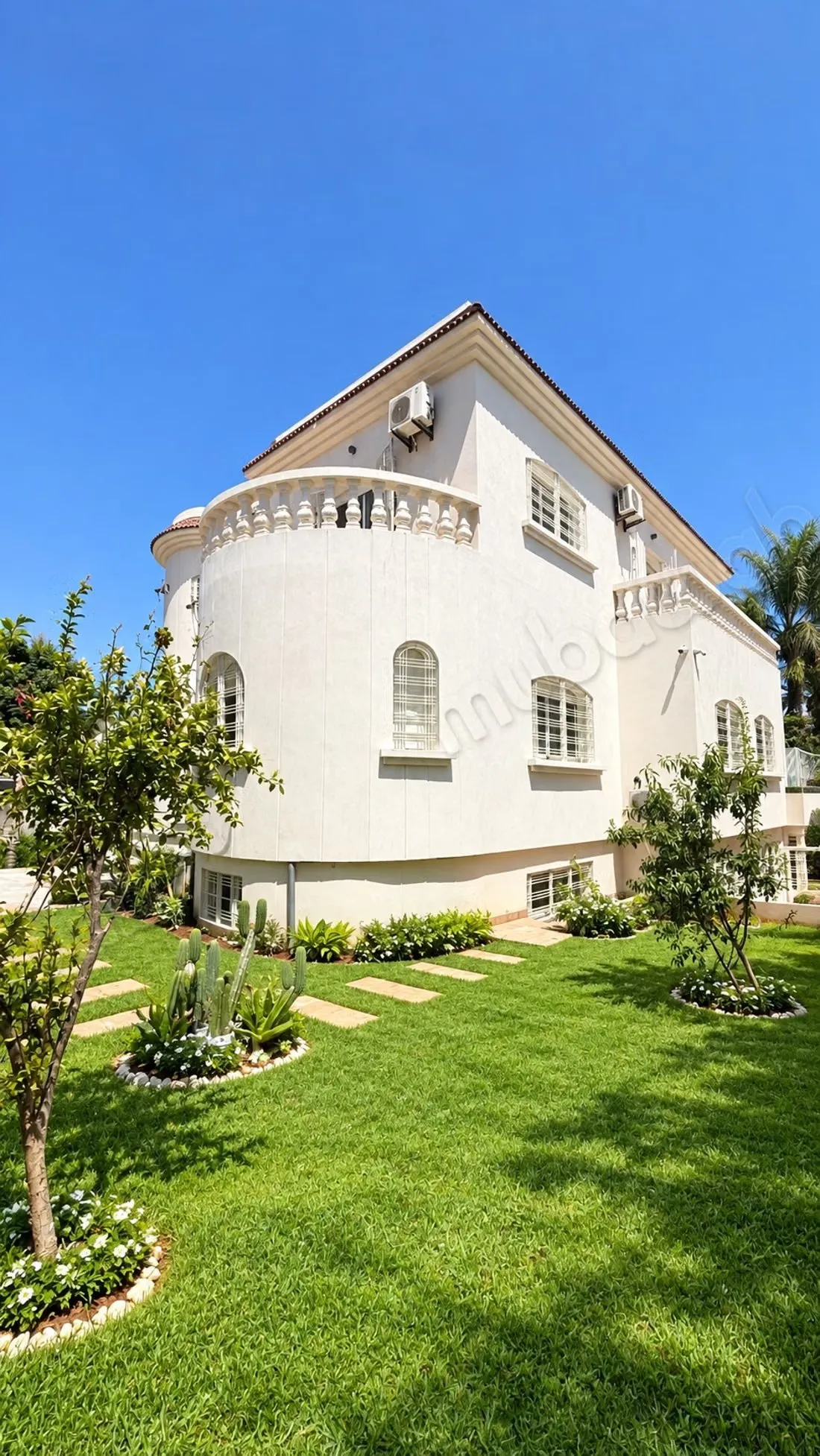 Villa vide 4 chambres à louer – Hay Riad – Rabat - الرباط (3)