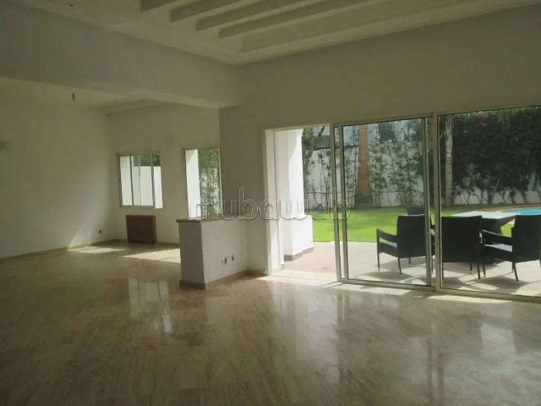 Villa à louer à AIN DIAB II - الدار البيضاء