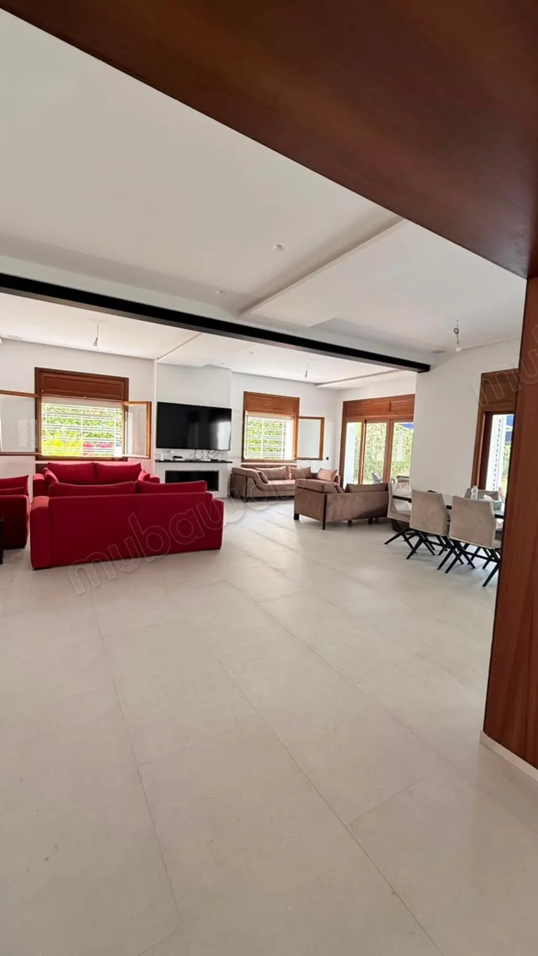 Villa d'exception en location à Souissi 
RABAT - الرباط (2)