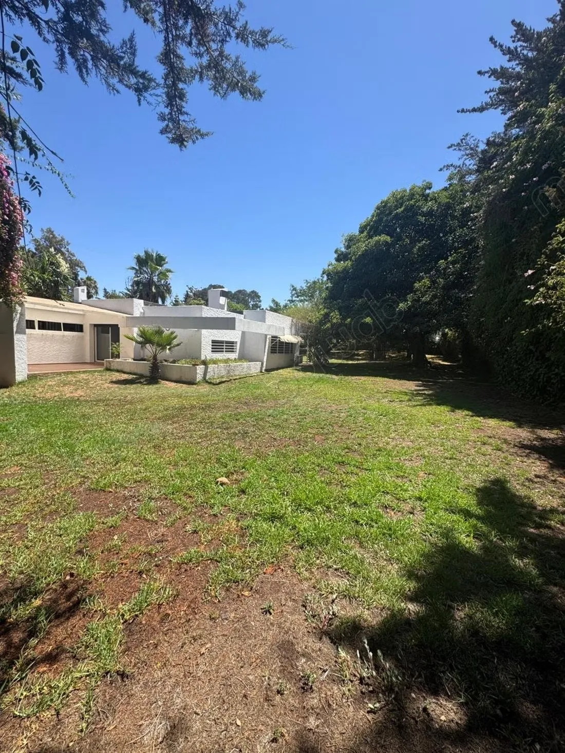 Villa plain pied en location à Souissi 
Rabat - الرباط (2)