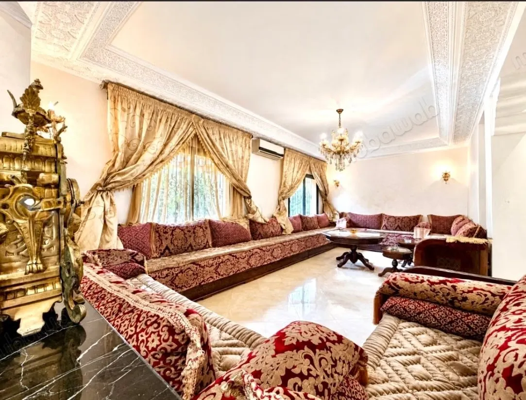 En Location Meublée: Villa familiale de style marocain à lou... - مراكش