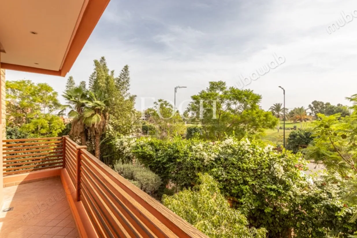 Villa Moderne aux Volumes Généreux, 5min du Centre - مراكش