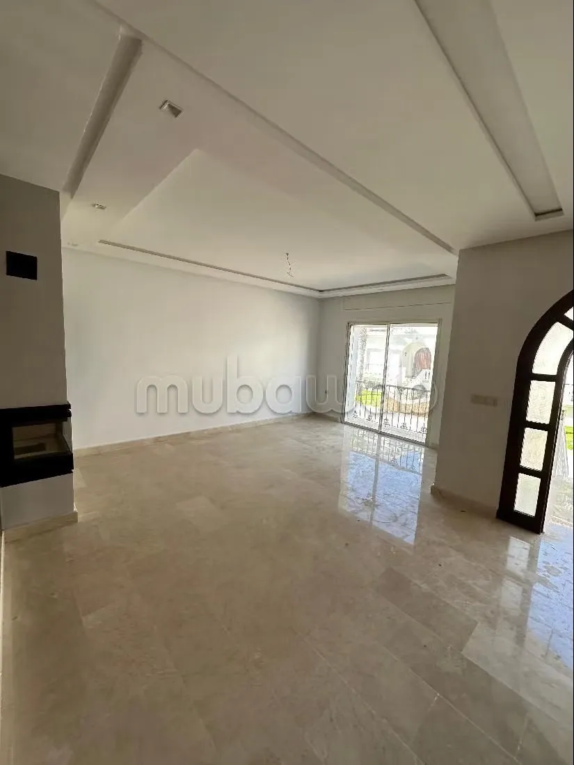 Villa en location longue durée - طنجة