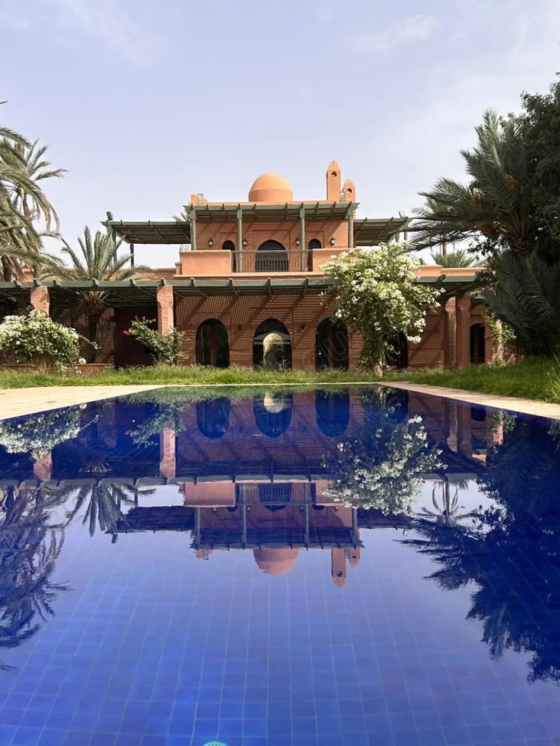 A louer Villa vide à La Palmeraie,
Marrakech - مراكش (2)