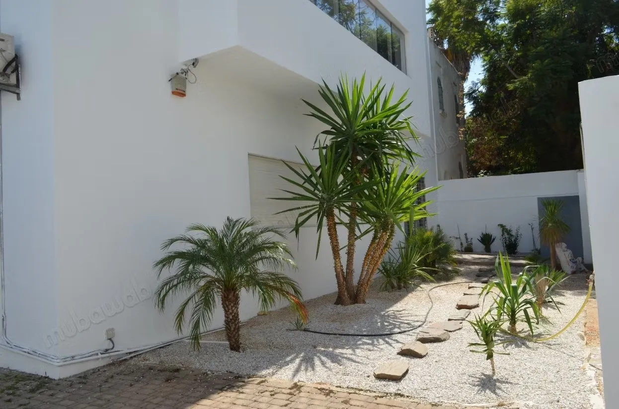 Villa 450m² à usage professionnel AGDAL RABAT - الرباط