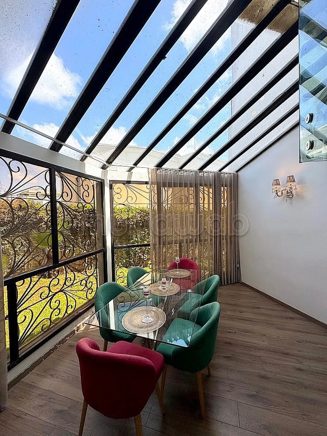 Villa 5Ch moderne meublée à louer – Hay Riad, Rabat - الرباط