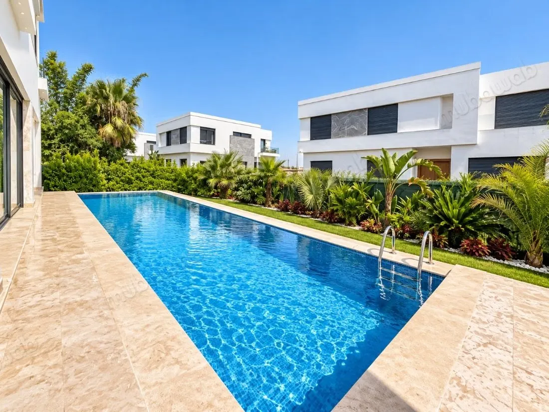Villa meublée avec piscine à louer – El Menzeh - الرباط