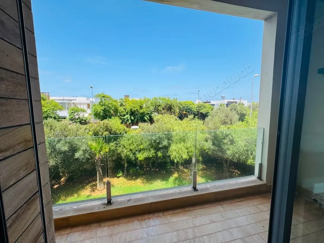 Magnifique villa à louer à Ain Diab. 
5 pièces confortables... - الدار البيضاء (2)