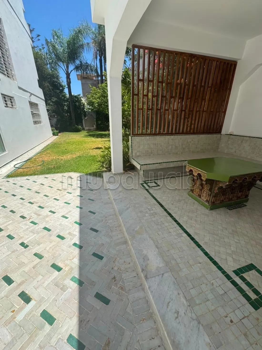 À louer triplex moerne a el manar - الدار البيضاء