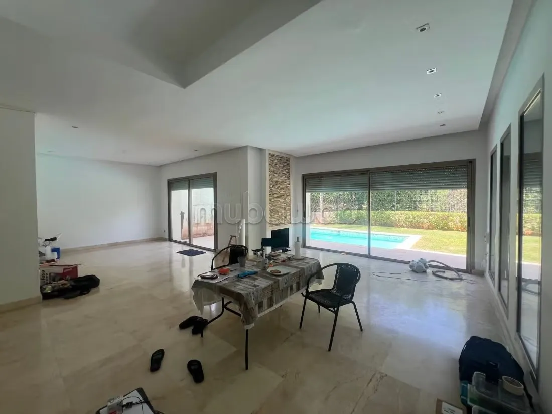 Villa à louer à Bouskoura prestigia - بوسكورة (3)