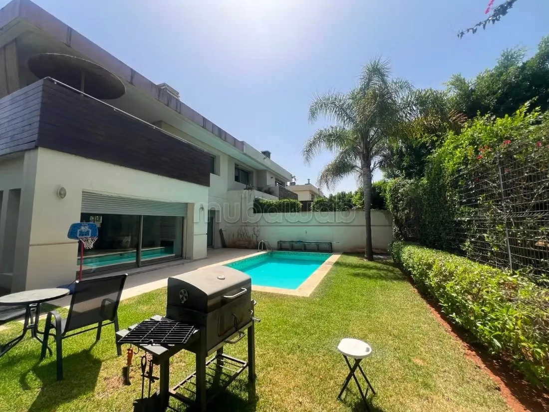 Villa à louer à Bouskoura prestigia - بوسكورة (2)