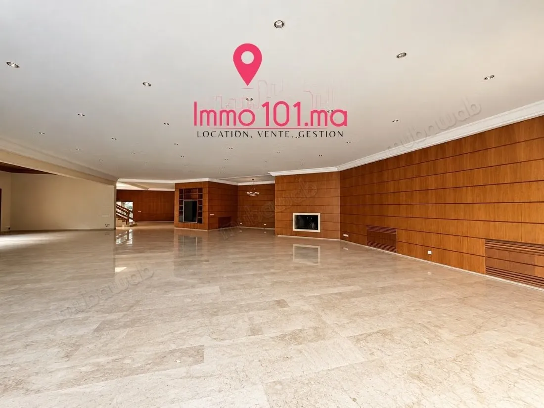 Location villa à Souissi - الرباط (2)