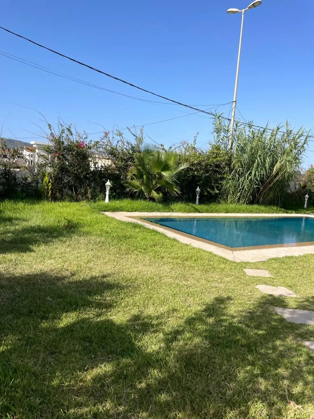 Villa meublée de standing à louer belle vue mer - طنجة (2)